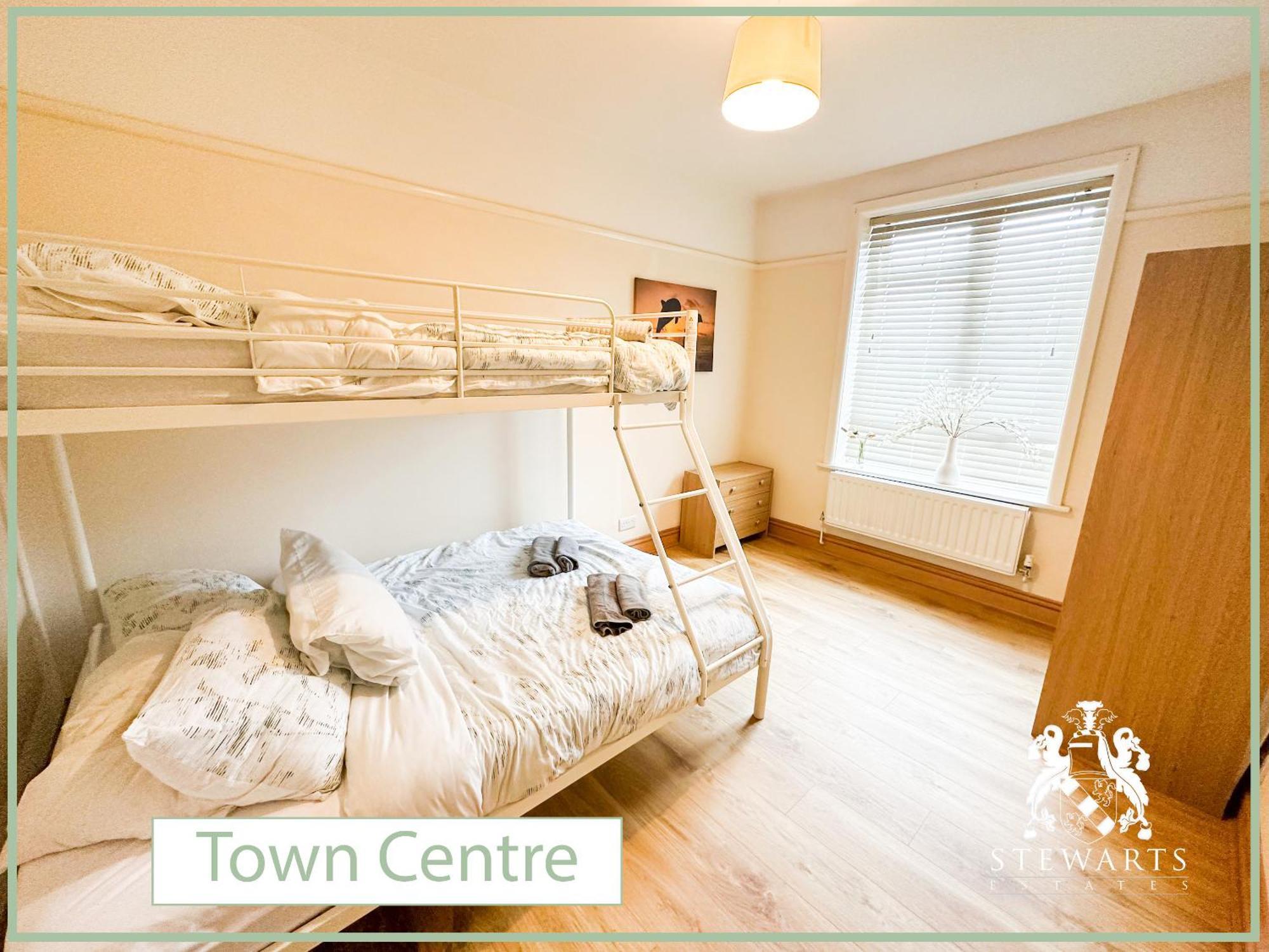 Appartement Town Centre Sleeps 9
